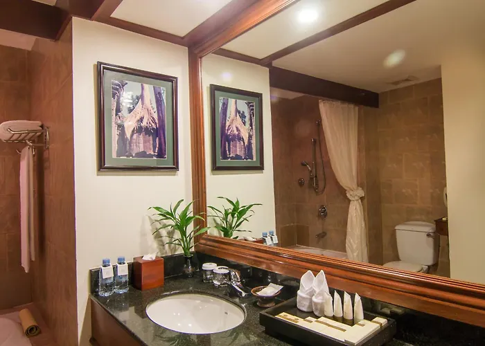 Palace & 5* Siem Reap