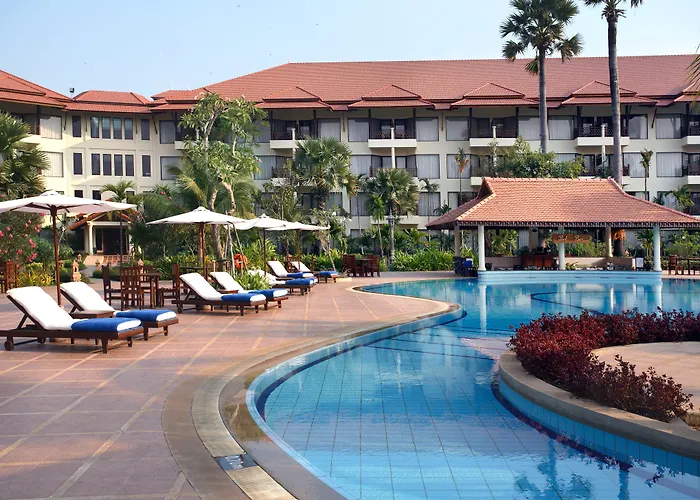 Palace & Siem Reap