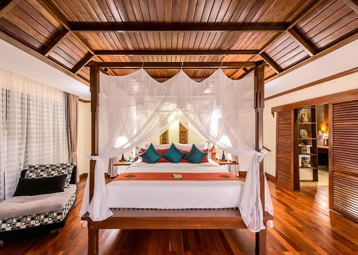 Palace & Siem Reap