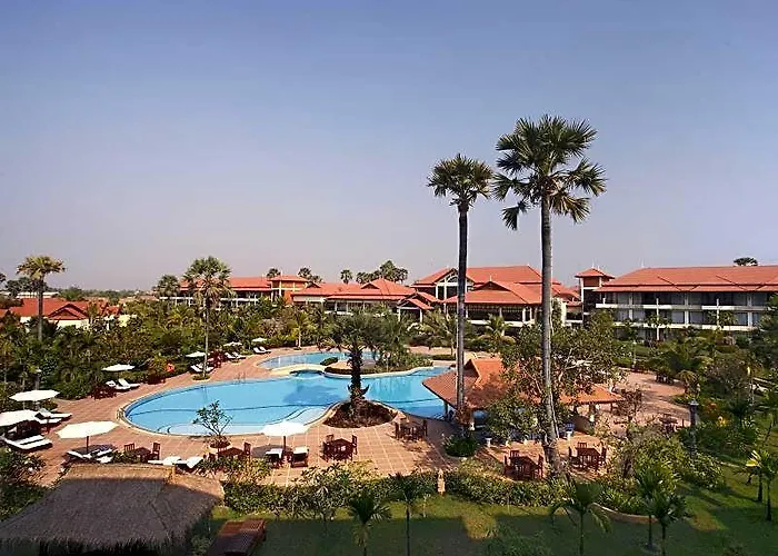 Palace & Siem Reap