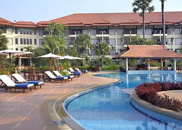 Palace & Hotel 5*