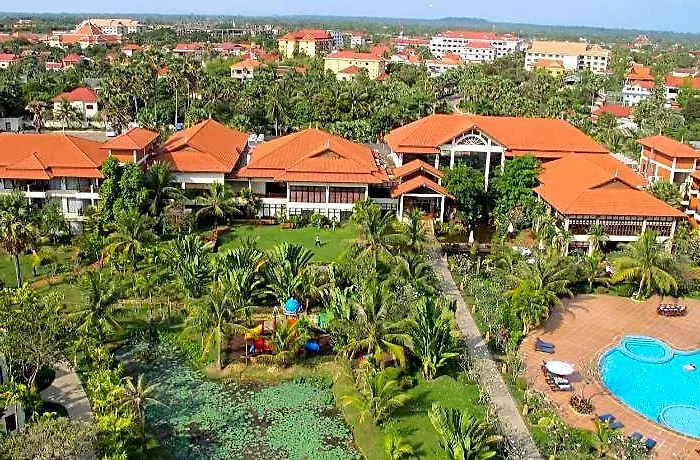 Palace & Hotel