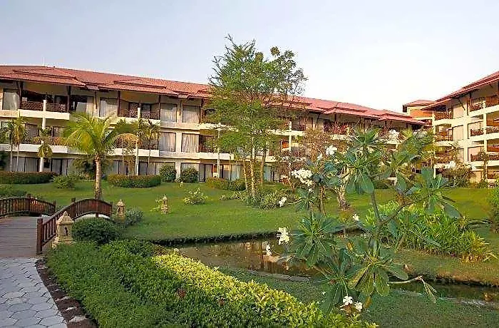 Palace & Siem Reap