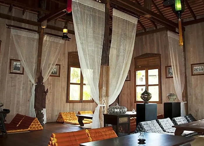 Palace & Siem Reap