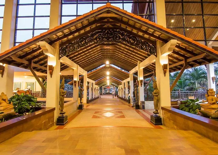 Palace & 5* Siem Reap