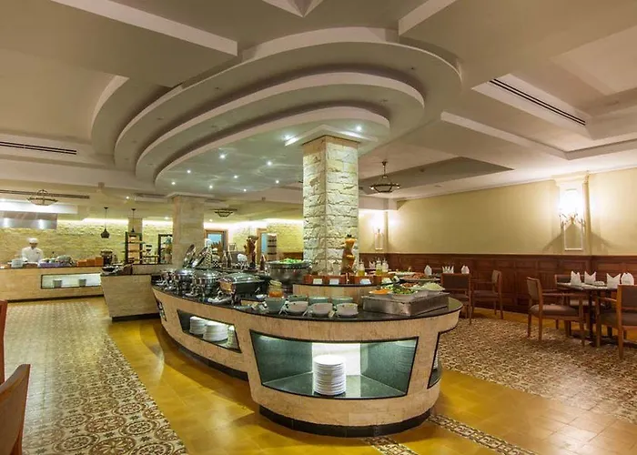Palace & 5* Siem Reap